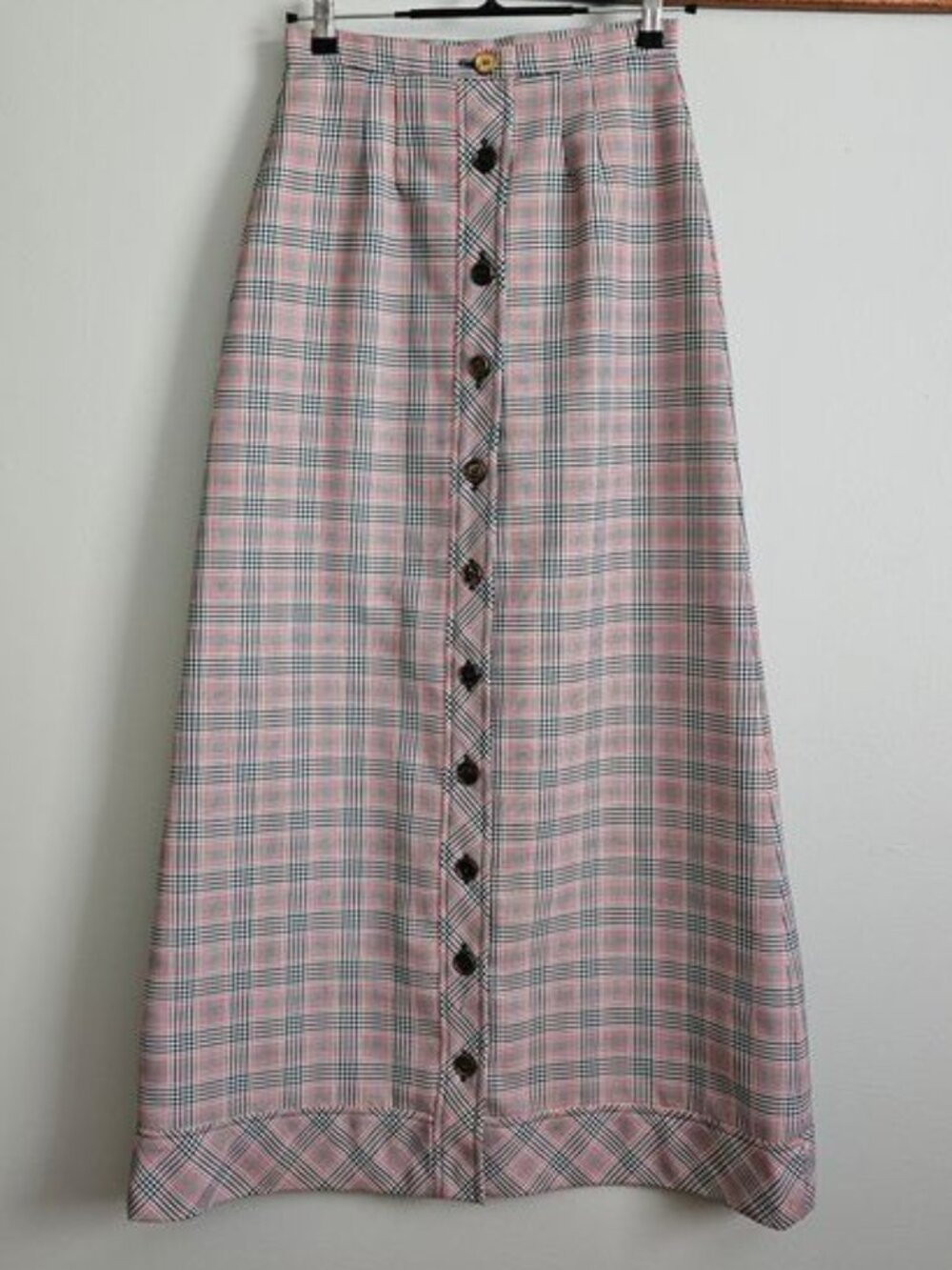 Vintage A-Line Maxi Button Front Red and Black Pattern Skirt, Small